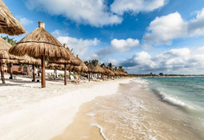 Departamento 6, Tulum Country Home, con Muelle de Pesca, Club de Playa, Alberca, Cenote y Campo de Golf, Contrata Day Pass Bahia Principe